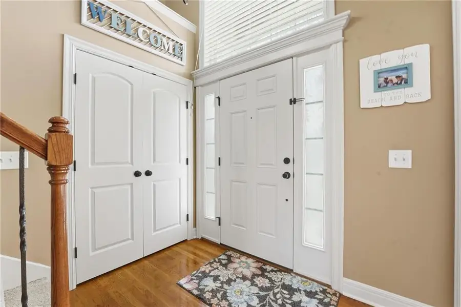 9407 N Laurel Avenue, Kansas City, MO 64157 - Image #2