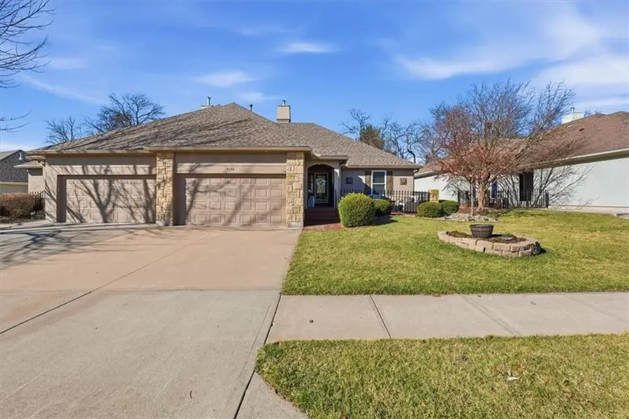 4136 SW Minnesota Drive, Lees Summit, MO 64082 - #2