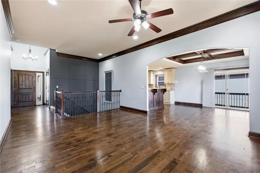 3141 N 123rd Terrace, Kansas City, KS 66109 - #3