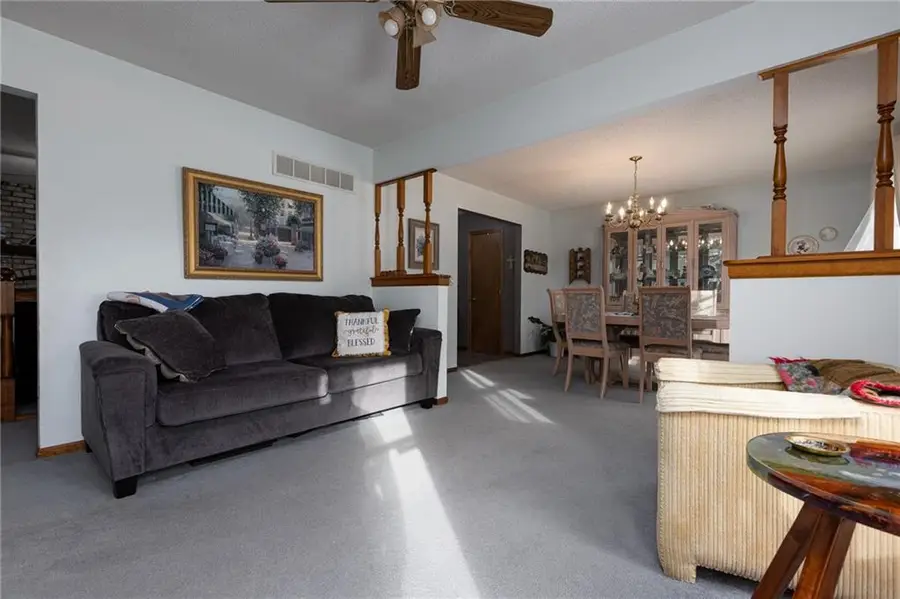 5408 N Wyandotte Street, Gladstone, MO 64118 - #3