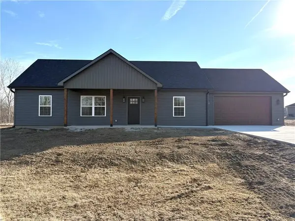 1413 N Thornton Street, Richmond, MO 64085