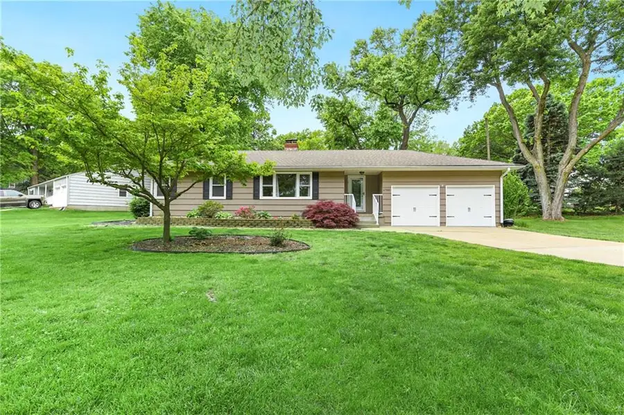 6700 Marty Street, Overland Park, KS 66204 - #2