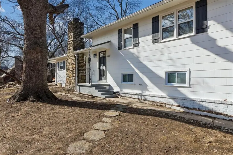 5304 NW Wagon Trail, Houston Lake, MO 64151 - #2