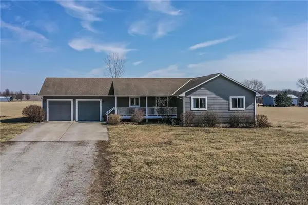 117 Hayes Road, Wellsville, KS 66092