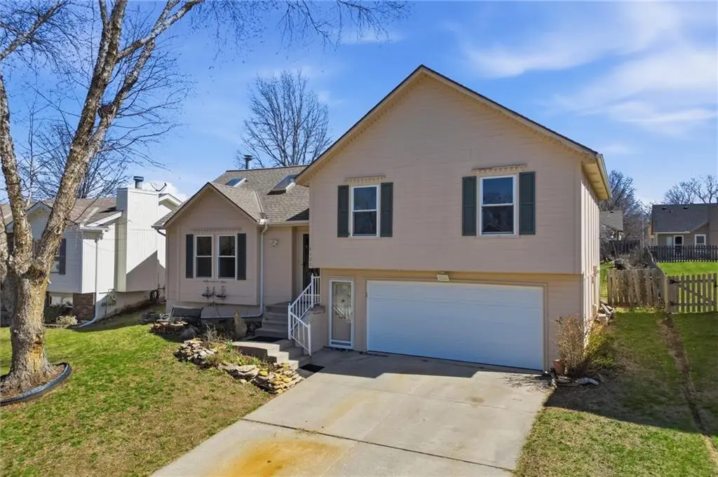 4121 Campbell Avenue, Kansas City, MO 64116 - #1