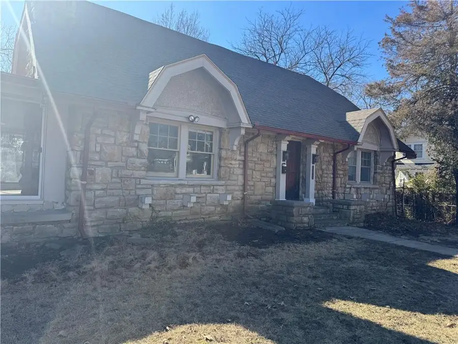 1875 E 76th Terrace, Kansas City, MO 64132 - #2