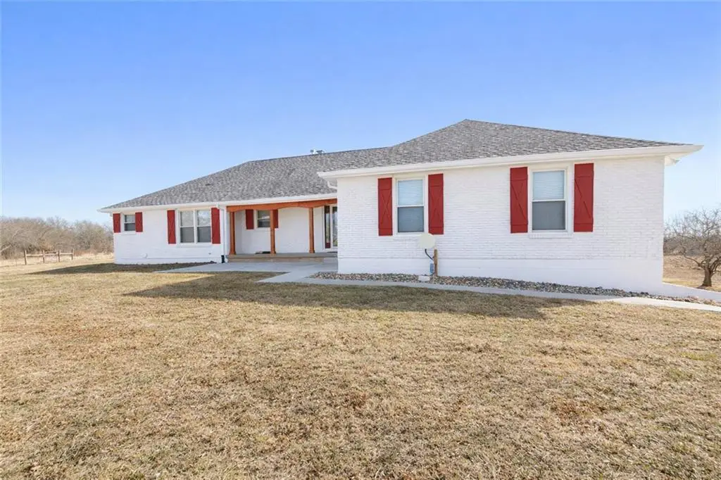 17009 S State E Highway, Pleasant Hill, MO 64080 - #1
