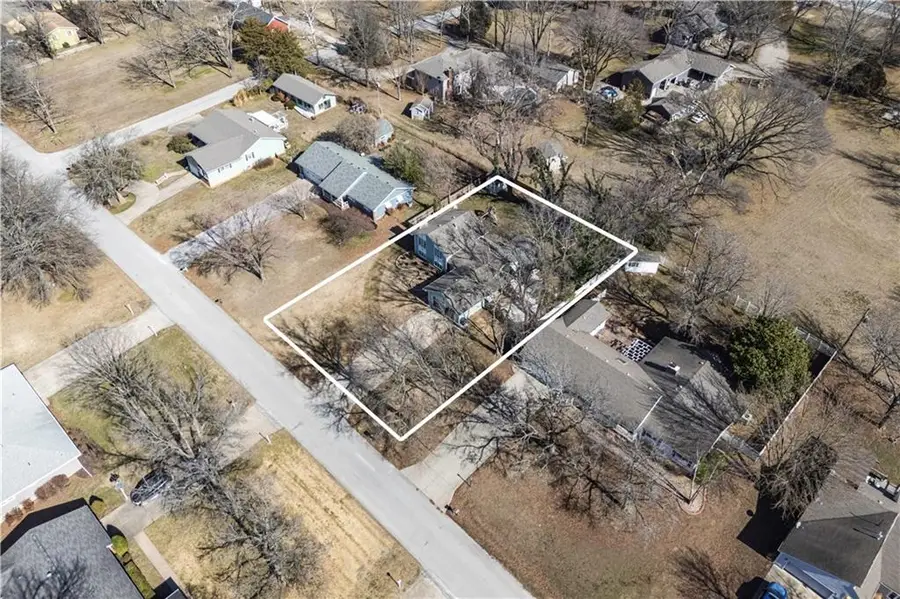 2700 N 8th Street, Independence, KS 67301 - Image #2