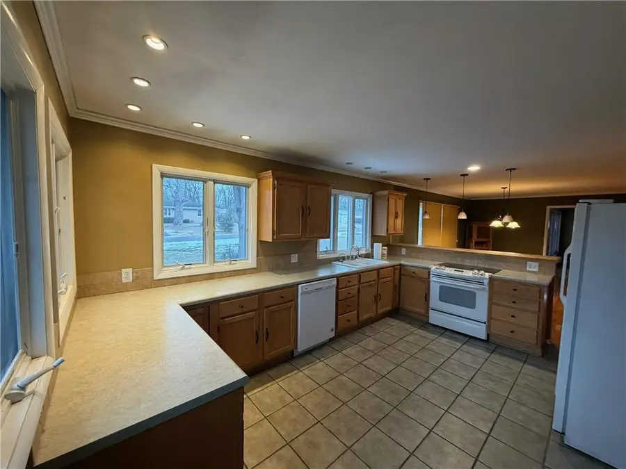 8609 E 116th Street, Kansas City, MO 64134 - #3