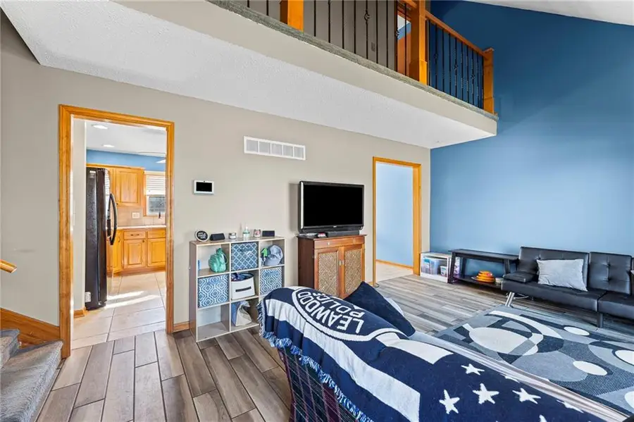 20921 W 52nd Terrace, Shawnee, KS 66218 - #2