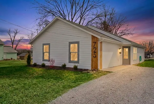 725 Pacific Street, Osawatomie, KS 66064