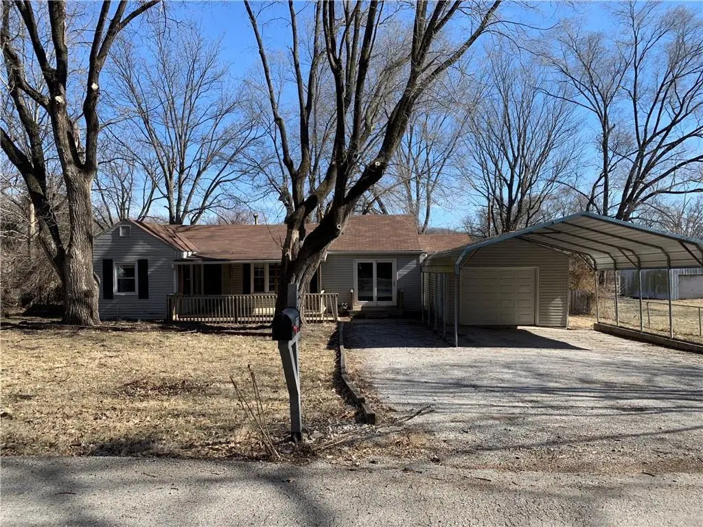 227 Central Street, Excelsior Springs, MO 64024 - #1