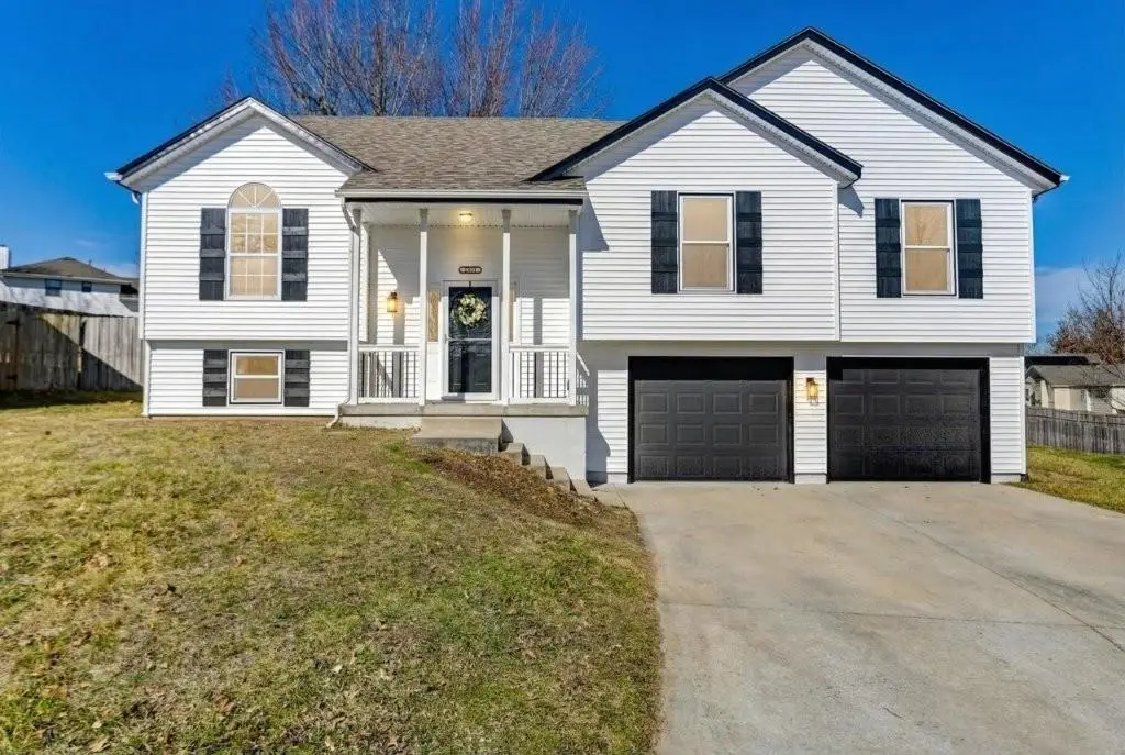 1131 N Mohican Court, Independence, MO 64056 - #1