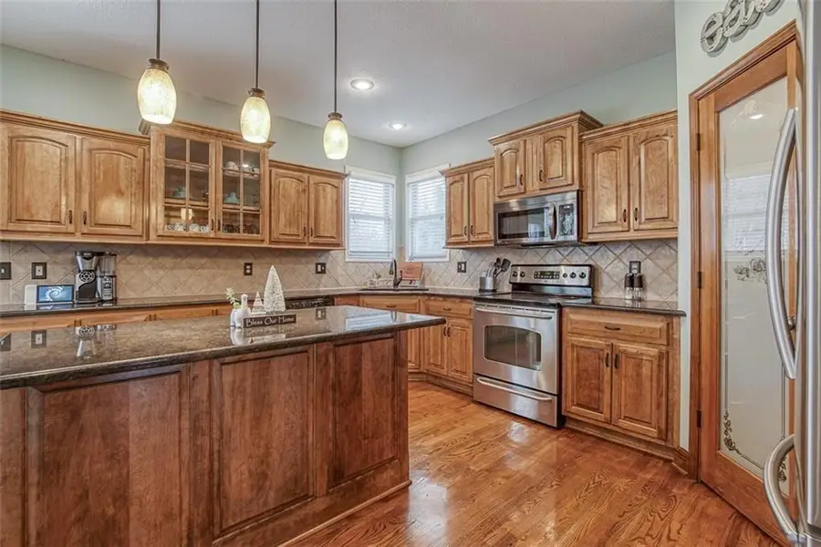 17575 S Brockway Street, Olathe, KS 66062 - #3