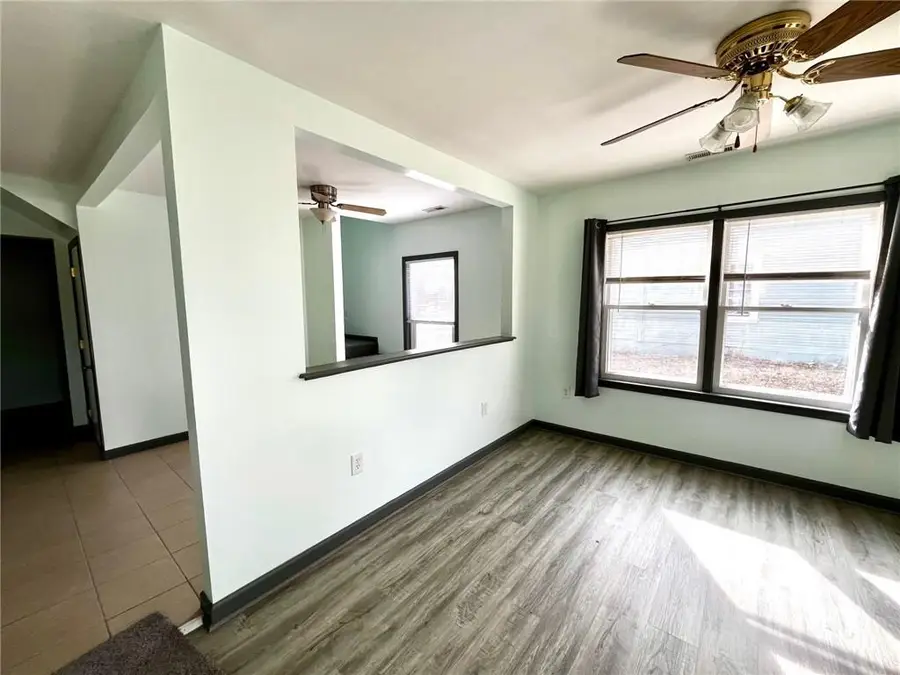 1021 N Poplar Street, Ottawa, KS 66067 - #3