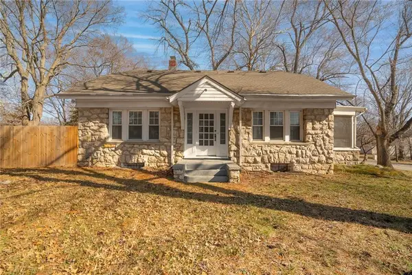 7005 Raytown Road, Raytown, MO 64133