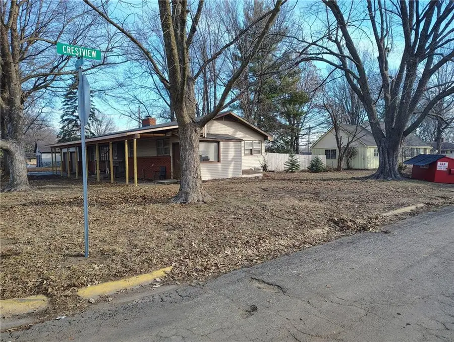 724 S 3rd Street, Odessa, MO 64076 - #2