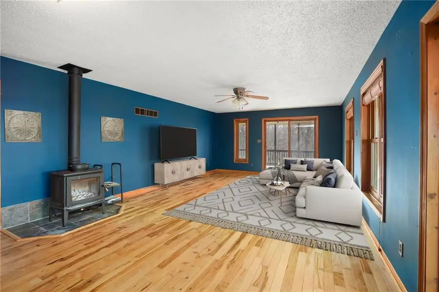 2140 Phillips Road, Perry, KS 66073 - #2