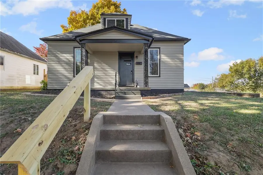 2314 S 19th Street, Saint Joseph, MO 64503 - #2