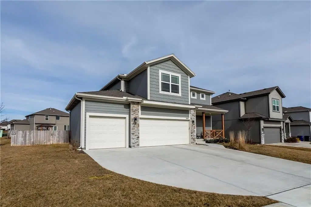 18886 W 169th Street, Olathe, KS 66062 - #1