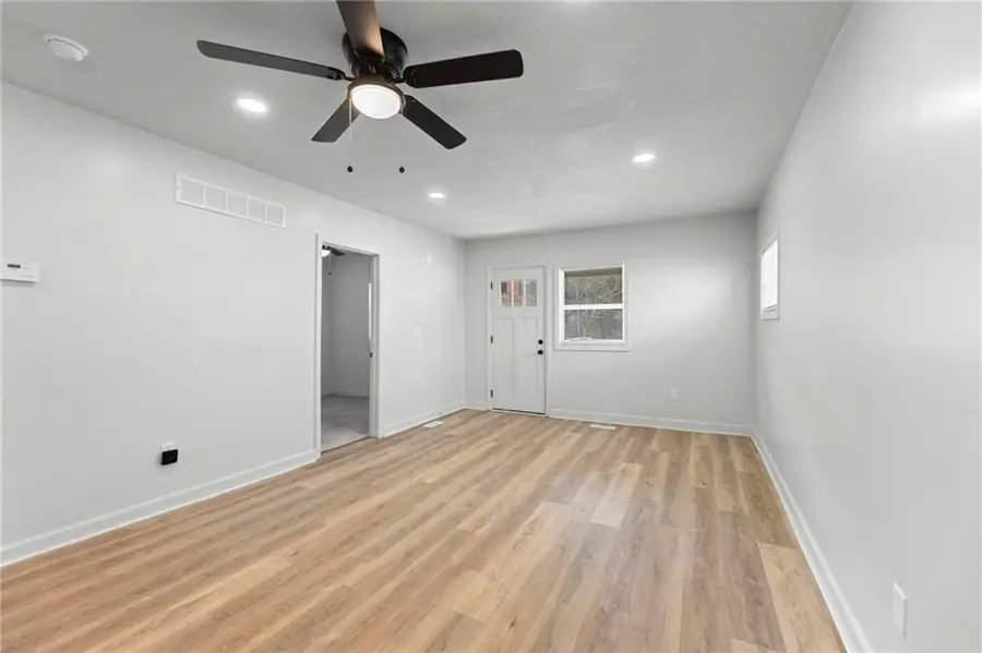 4515 Jarboe Street, Kansas City, MO 64111 - #2