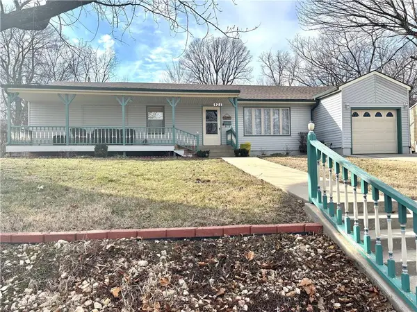 924 Osbun Street, Fort Scott, KS 66701