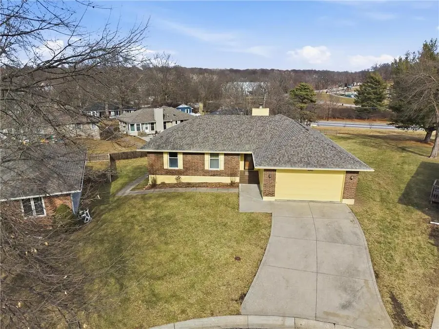 3307 NW Shannon Court, Blue Springs, MO 64015 - #3