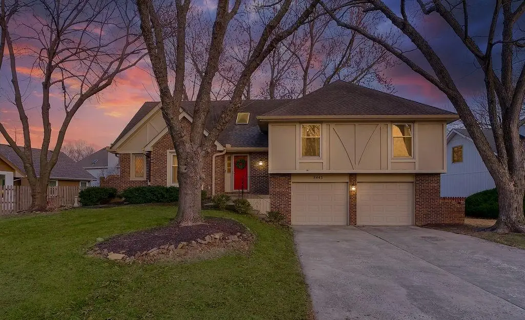 8443 Alden Street, Lenexa, KS 66215 - #1