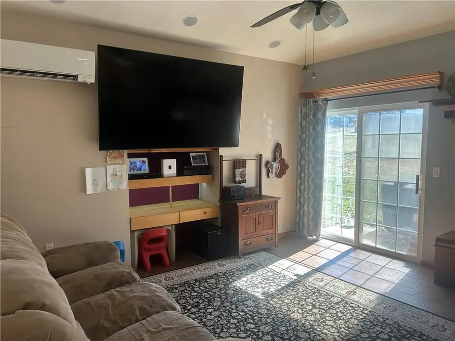 11405 Lafayette Avenue, Kansas City, KS 66109 - #2