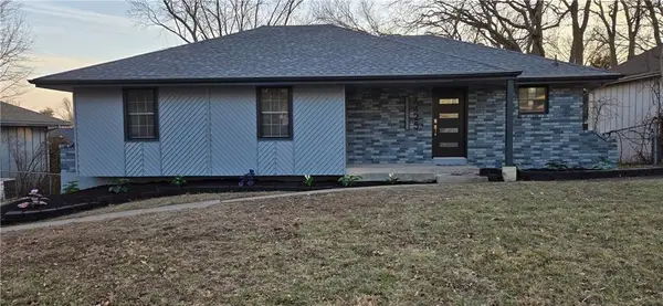 7425 NW 79th Street, Kansas City, MO 64152