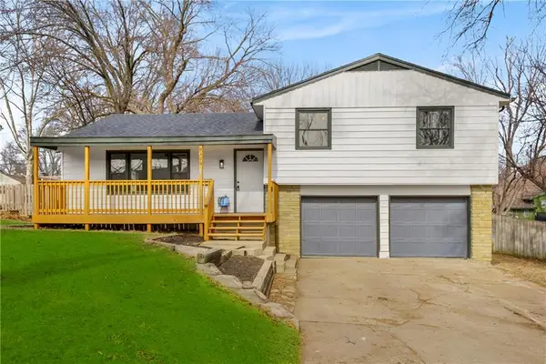 9306 E 81st Street, Raytown, MO 64138