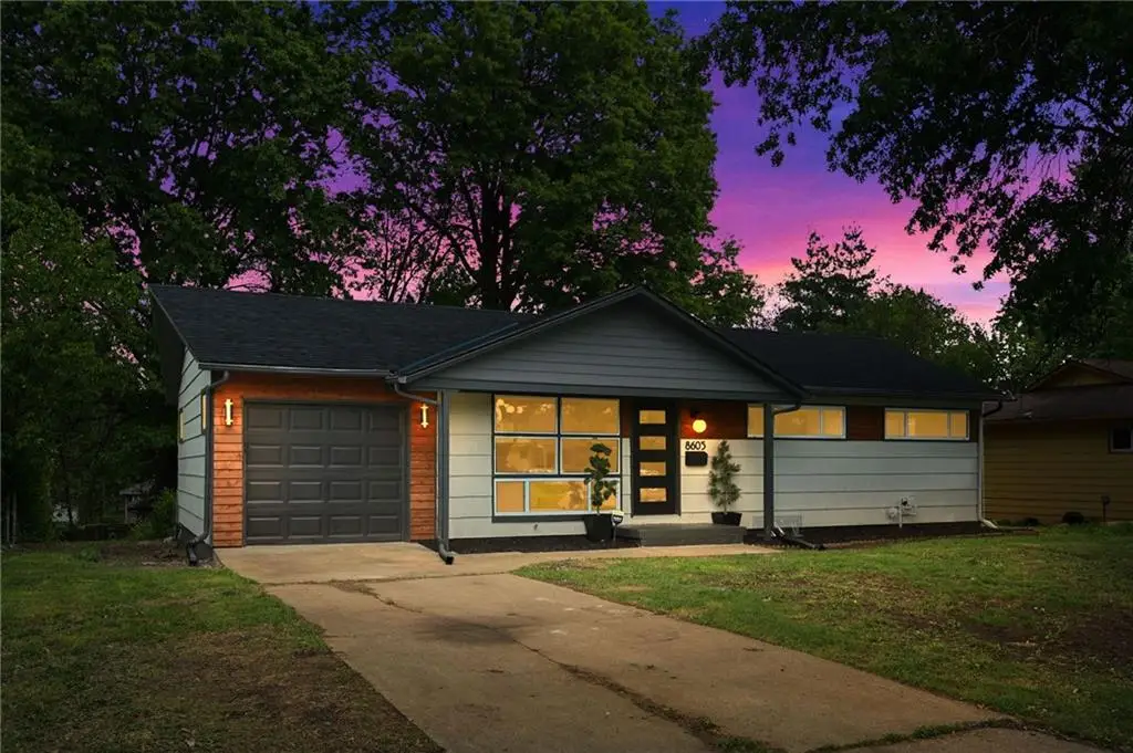 8605 Everett Street, Raytown, MO 64138 - #1