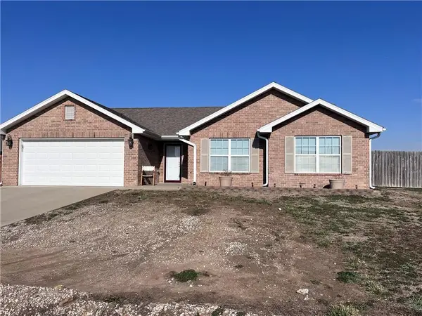 706 Landon Drive, Independence, KS 67301