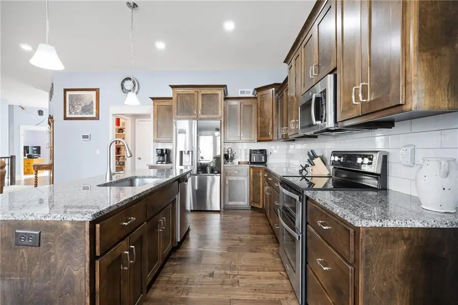 4506 NE 78th Street, Kansas City, MO 64119 - #3