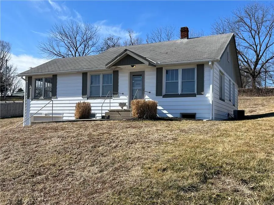 5518 Karrasch Street, Saint Joseph, MO 64505 - #2