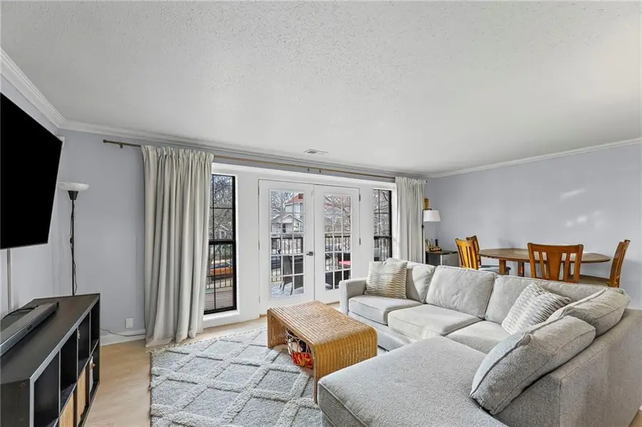 4727 Jarboe Street #55, Kansas City, MO 64112 - #2