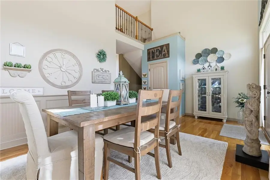 916 NW 110th Terrace, Kansas City, MO 64155 - #3