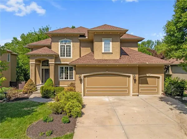 17560 S Brockway Street, Olathe, KS 66062