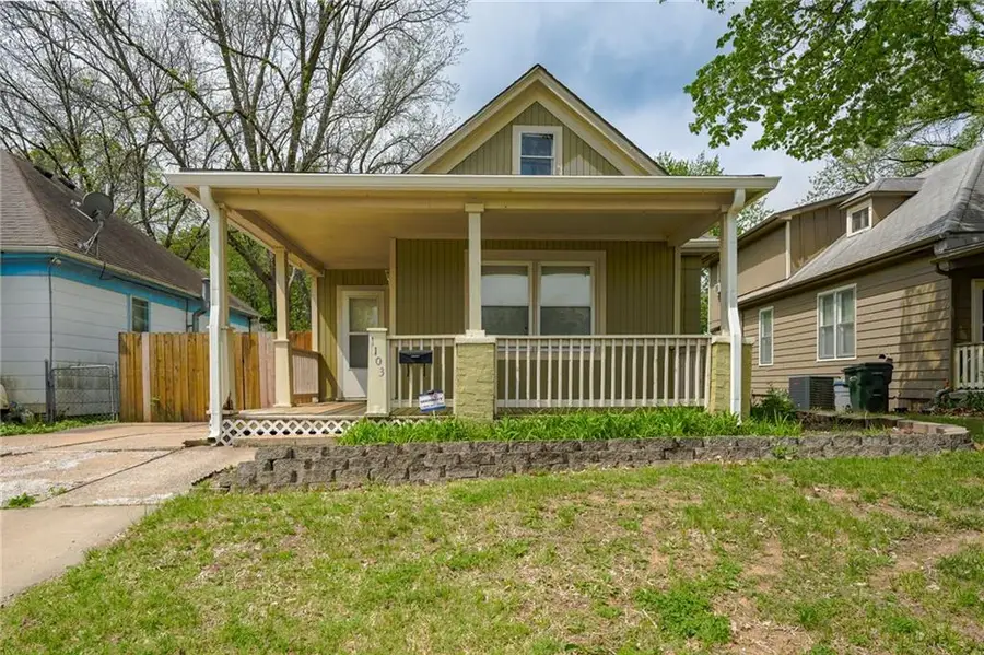 1103 N 13th Street, Leavenworth, KS 66048 - #2