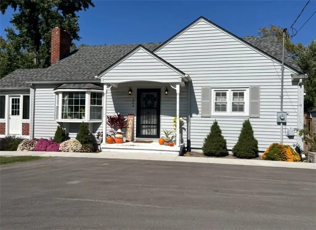 804 E South Street, Harrisonville, MO 64701 - #1