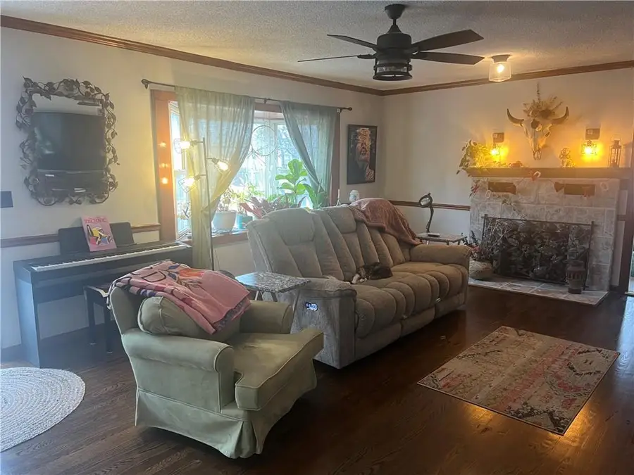 804 E South Street, Harrisonville, MO 64701 - #2