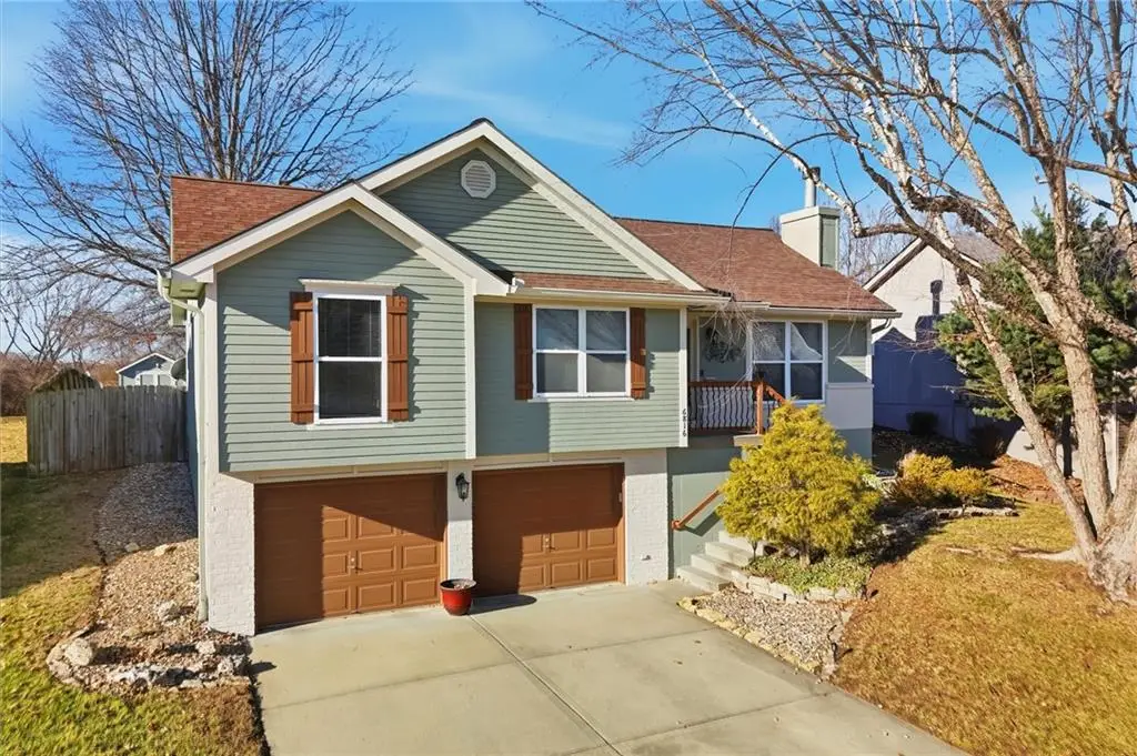 6816 N Corrington Avenue, Kansas City, MO 64119 - #1