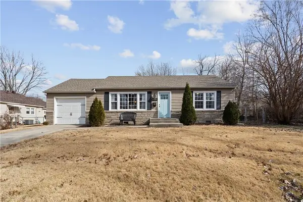 6439 Melrose Lane, Shawnee, KS 66203