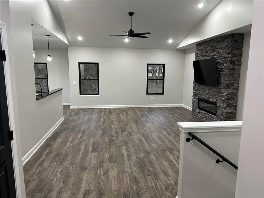 1613 S Ash Court, Ottawa, KS 66067 - #2