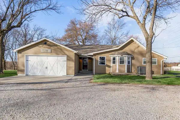 1024 S Madison Street, Raymore, MO 64083