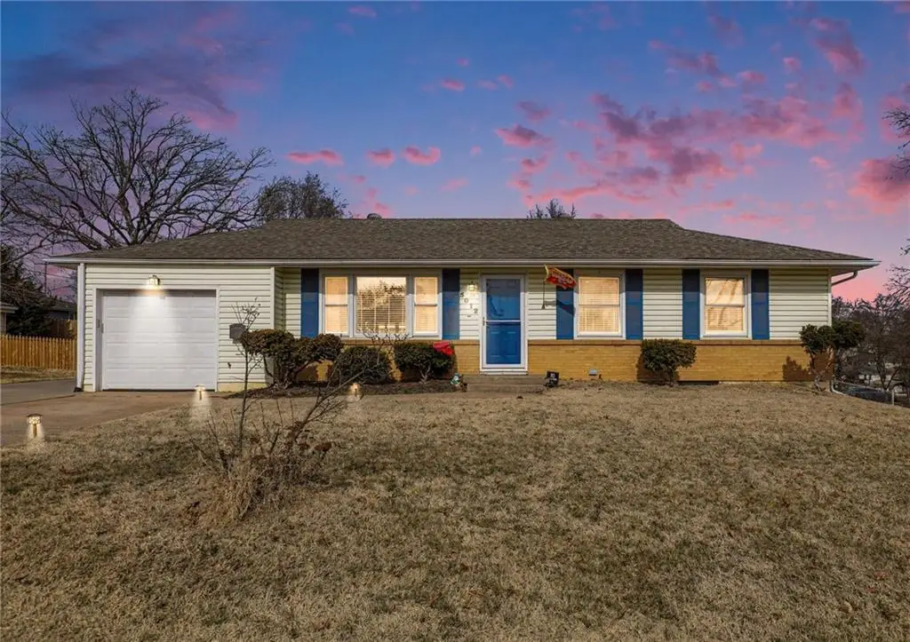 5012 NE 42nd Street, Kansas City, MO 64117 - #1