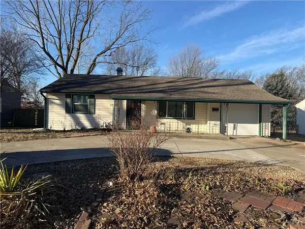 12901 E Mccoy Street, Independence, MO 64055