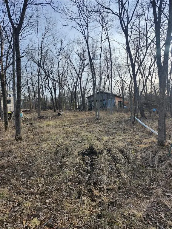 26 E Crestwood Circle, Linn Valley, KS 66040