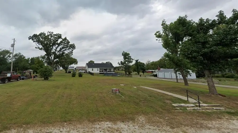 407 N 2nd Street, Westmoreland, KS 66549 - #2