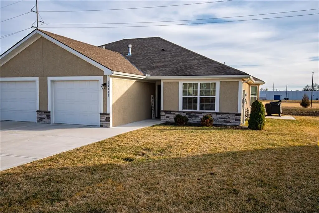 21111 E 8 Street S, Independence, MO 64056 - #1